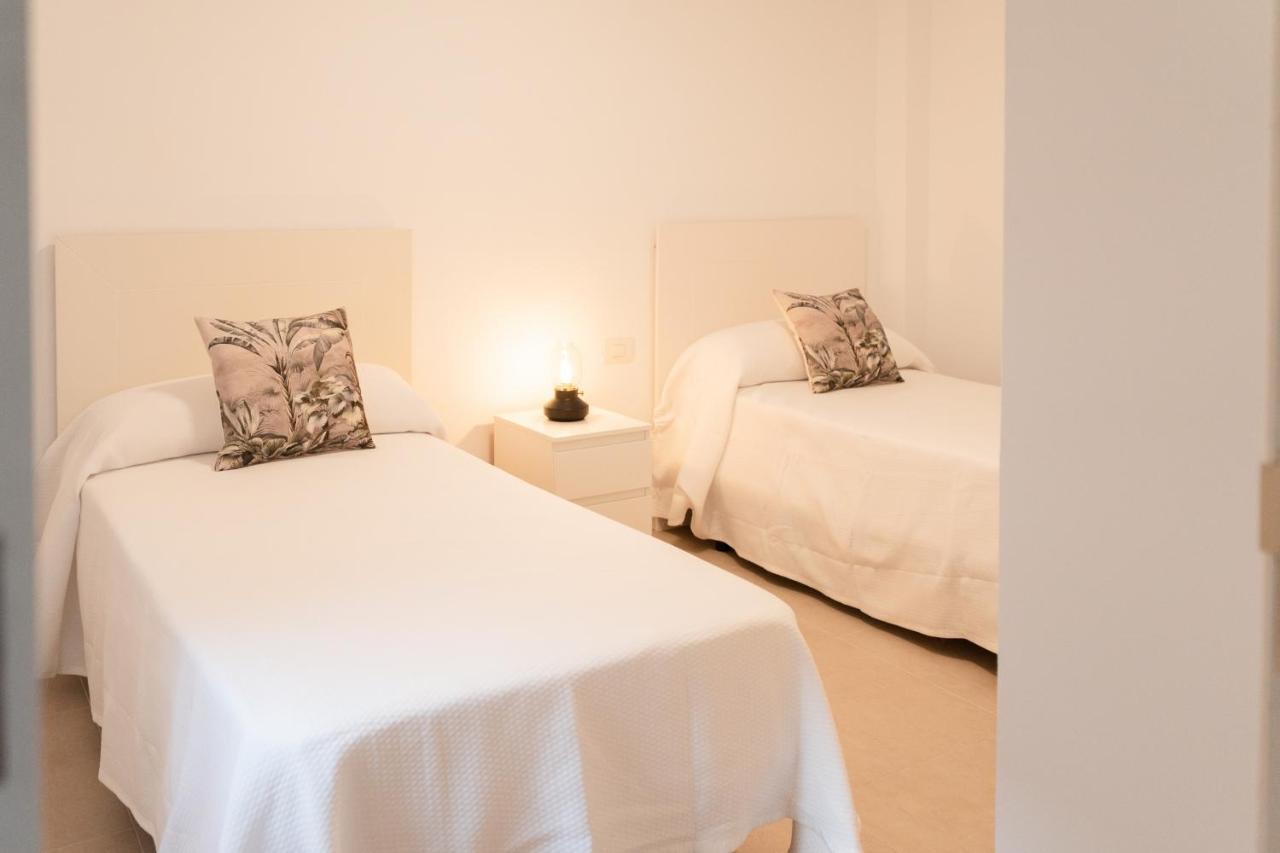 Homeforguest Atico Martina Con Terraza En Los Cristianos Los Cristianos  Extérieur photo